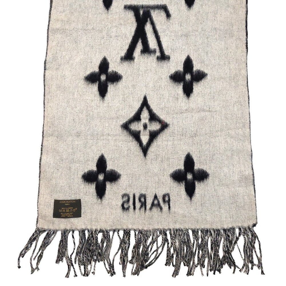 LOUIS VUITTON LV Reykjavik Black & Grey Reversible Scarf - Picture 11 of 13